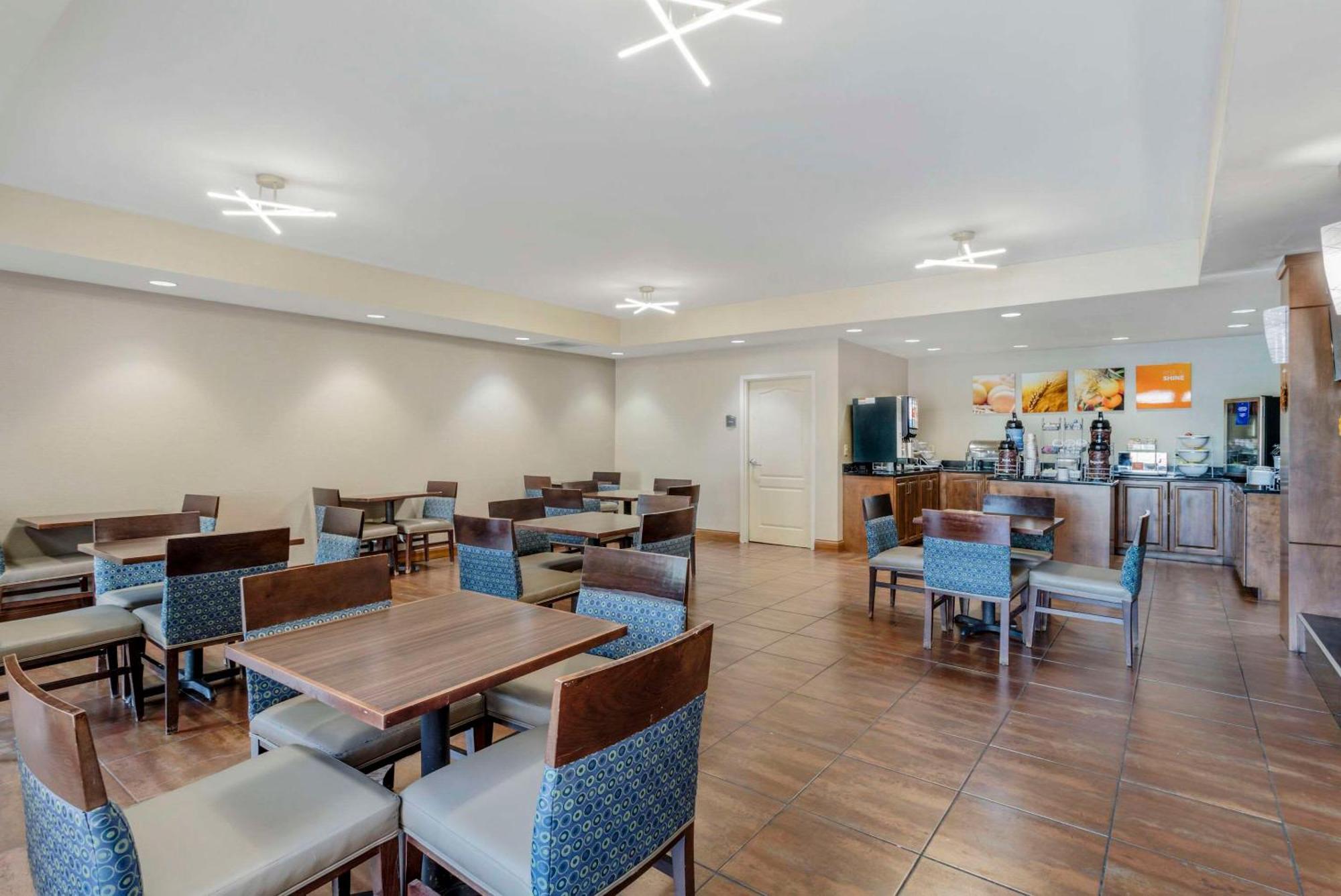 Comfort Suites East Knoxville Esterno foto